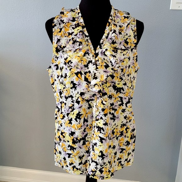 ❤️NEW Karl Lagerfeld Paris Yagavi Ruffle Blouse Sleeveless Size Medium NWT ❤️ - Picture 2 of 16